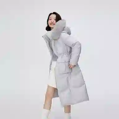 波司登 长款过膝时尚保暖收腰羽绒服 女款