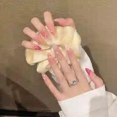 凡泽 欧美  穿戴甲 杏仁桃红渐变 可爱 纯手工彩绘显白气质
