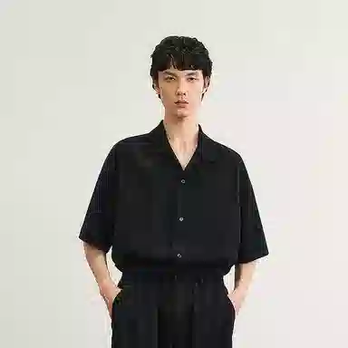 速写 纯色夏季宽松简约优雅短袖衬衫 男款