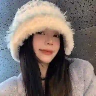 恩僾德 毛绒绒条纹帽子女显脸小针织可爱护耳高颜值小众百搭保暖防寒东北川西穿搭 聚酯纤维 绒线帽 男女同款情侣款