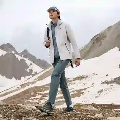 KOLON SPORT HIKE
