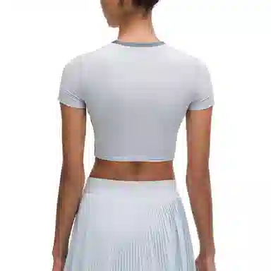 lululemon Tight-FitCropped Shelf-Bra T-Shirt Light Support T