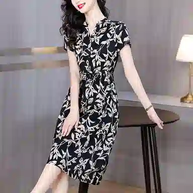 水中花 潮流时尚百搭舒适短袖连衣裙 女款