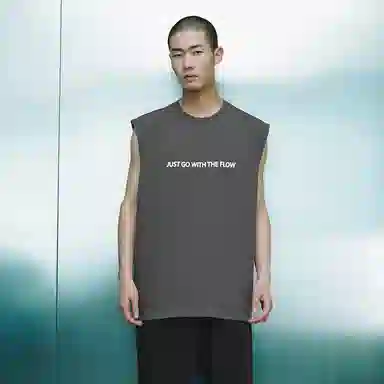 URBAN REVIVO T