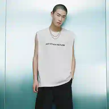 URBAN REVIVO T