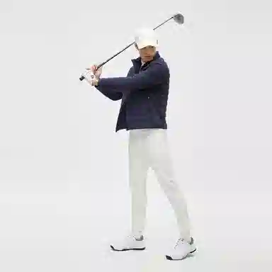 波司登 新款时尚户外轻薄都市羽绒服 男款