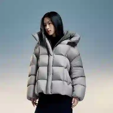 波司登 泡芙高弹高蓬厚款连帽长袖羽绒服 女款