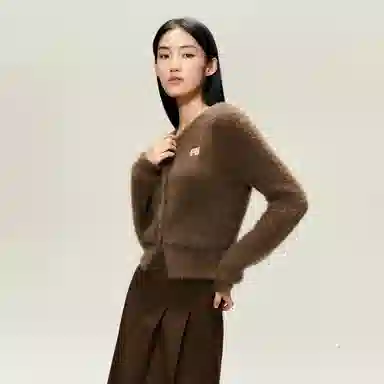 太平鸟 羽毛纱简约圆领针织衫 女款