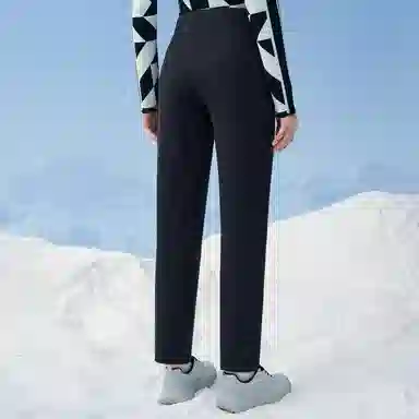 DESCENTE WOMENS SKI