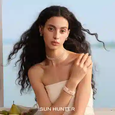 SUN HUNTER choker K