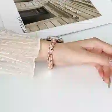 老佳 苹果适用 手表表带 金属材质 钻石小熊金属男女通用