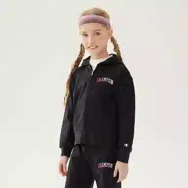 Champion Kids logo c