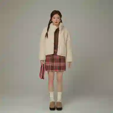 CHUU T