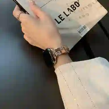 AppleWatch S10s987654321