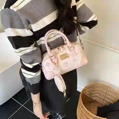 MINLUBAOLUO Boston Bag Pink