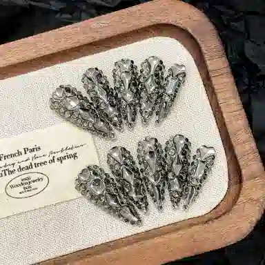 凡泽 枪灰色超闪满钻 暗黑爆款外贸欧美风  穿戴甲 尖型黑色纯色 爆闪