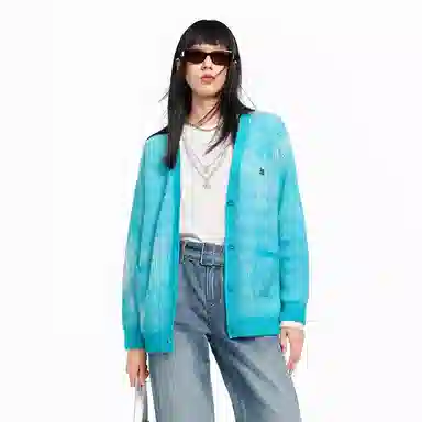 Peacebird V-Neck Wool Knit Pullover Peacock Blue