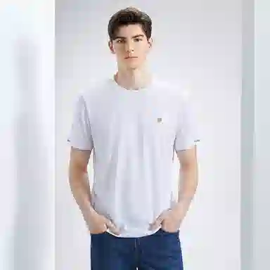 SEVEN T