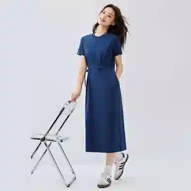 佐丹奴 侧腰带针织纯色短袖连衣裙 女款