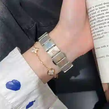潮流腕 表带 苹果适用 金属材质 时尚创意十二生肖苹果手表替换腕带 适用于苹果手表男女通用