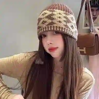 Enyide Vintage Quilted Knit Beanie