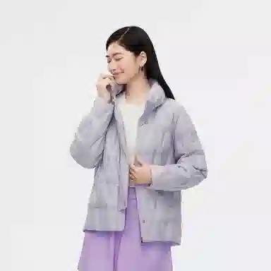 波司登 轻暖系列 短款纯色长袖羽绒服 女款