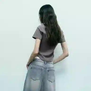 URBAN REVIVO T