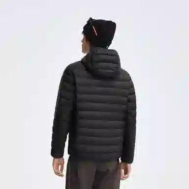 90700