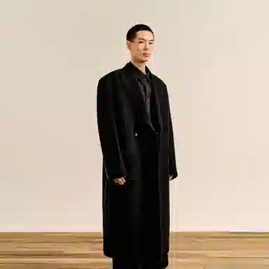 速写 戗驳领合体休闲舒适简约长款大衣 男款