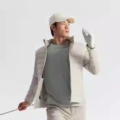 波司登 新款时尚户外轻薄都市羽绒服 男款