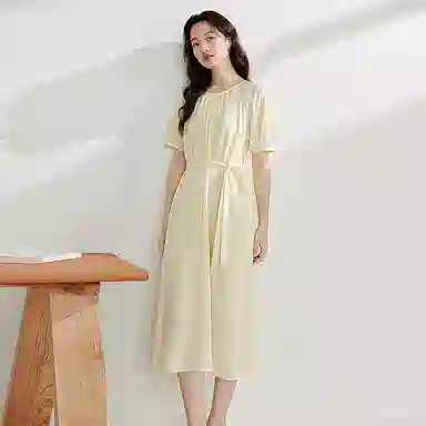 茵曼 圆领中长款纯色短袖连衣裙 女款