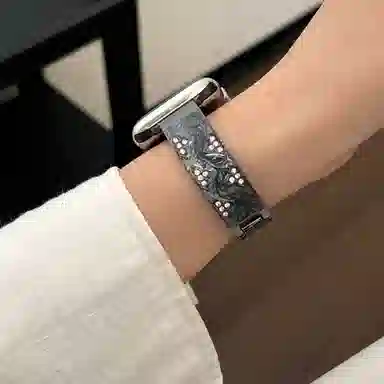 潮流腕 表带 苹果适用 金属材质 镶钻鎏金可调节表带三叶手镯夏日男女通用
