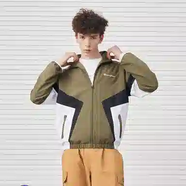 Champion FW22 Men's Sports Logo