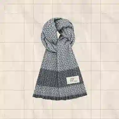 恩僾德 高级氛围感盐系蓝色小熊保暖护颈加厚 聚酯纤维 绒线围巾 男女同款情侣款