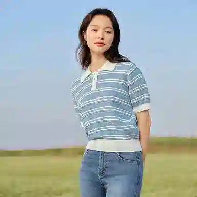 茵曼 合身条纹简约短袖针织衫 女款