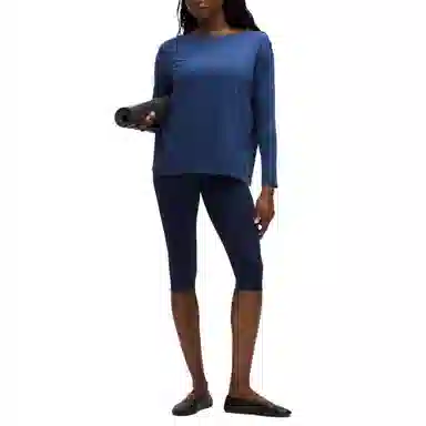 lululemon Back In Action T