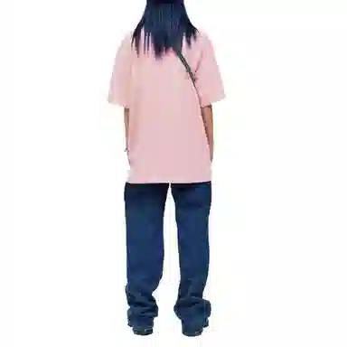 THE MUSEUM VISITOR T