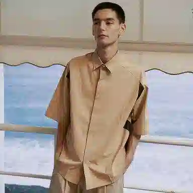 速写 拼色设计简约宽松户外百搭休闲短袖衬衫 男款