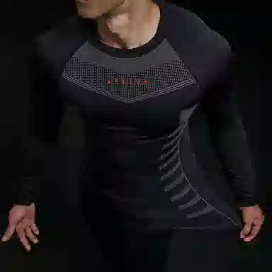 VEST UP T