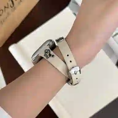 老佳 苹果适用 手表表带 牛皮材质 卡通小狗牛皮双圈表带男女通用