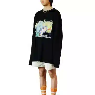 THE MUSEUM VISITOR T