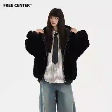 FREE CENTER