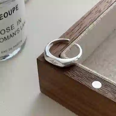 COUCH HEARTS INS S925