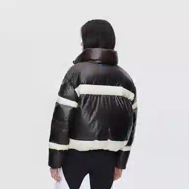 波司登 宽松舒适简约立领短款条纹面包服羽绒服 女款