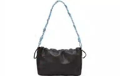 URBAN REVIVO URBAN REVIVO