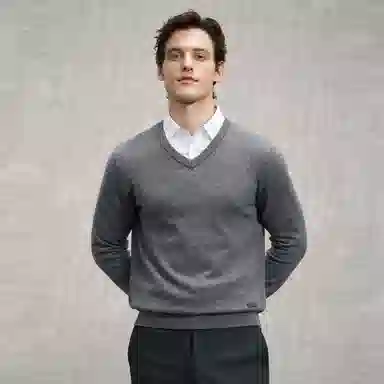 EMZ V-Neck Wool Sweater