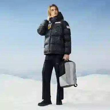 DESCENTE Ski Style