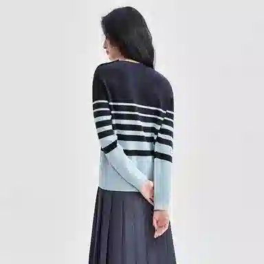 佐丹奴 简约条纹圆领套头针织衫 女款