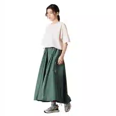 THE NORTH FACE UE SS25 T