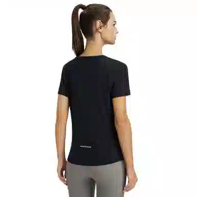 DESCENTE WOMENS TRAINING SS25 T